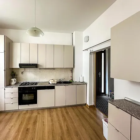 アパート With Private Parking *